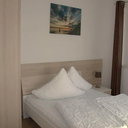 Ruebezahl Haus 16 Esche Holiday home *